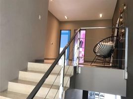 4 Bedroom House for sale in Buenos Aires, Tigre, Buenos Aires