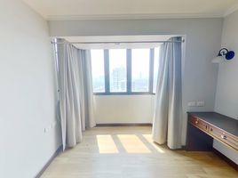 2 Bedroom Condo for rent at Omni Tower Sukhumvit Nana, Khlong Toei