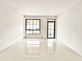 2 Bedroom House for sale at Sunshine Kathu, Kathu