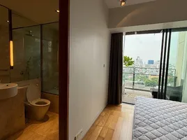 2 Bedroom Apartment for rent at The Met, Thung Mahamek