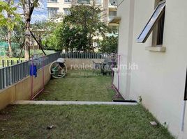 2 Bedroom Apartment for sale at Rare Garden floor Western Style Condo, Srah Chak, Doun Penh