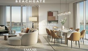 3 Habitaciones Apartamento en venta en EMAAR Beachfront, Dubái Beachgate by Address