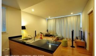 1 Bedroom Condo for sale in Khlong Toei Nuea, Bangkok Wind Sukhumvit 23