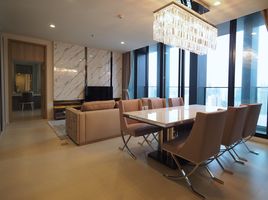 2 спален Кондо в аренду в Noble Ploenchit, Lumphini