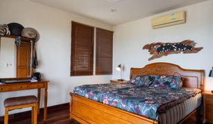 Вилла, 5 спальни на продажу в Ko Lanta Yai, Краби 