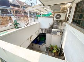 4 Schlafzimmer Reihenhaus zu verkaufen in Watthana, Bangkok, Khlong Tan Nuea