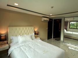 2 Schlafzimmer Wohnung zu verkaufen im Arcadia Center Suites, Nong Prue, Pattaya