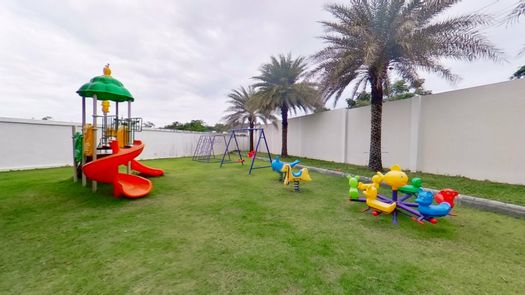 Фото 1 of the Outdoor Kids Zone at Hua Hin Grand Hills