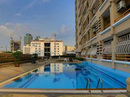 Studio Condo for rent at L.A. Tower, Din Daeng