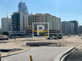  Grundstück zu verkaufen im Jumeirah Garden City, Al Diyafah