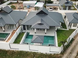 3 спален Вилла на продажу в Orchid Lane Residence, Thep Krasattri, Тхаланг, Пхукет, Таиланд