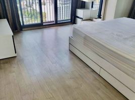2 Bedroom Condo for rent at Noble Remix, Khlong Tan, Khlong Toei
