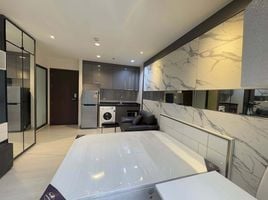 Студия Кондо в аренду в Rhythm Asoke, Makkasan, Ратчатхещи, Бангкок