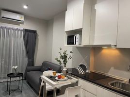 1 Schlafzimmer Appartement zu vermieten im Rich Park at Triple Station, Suan Luang