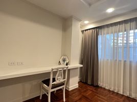 1 спален Кондо в аренду в M Towers, Khlong Tan Nuea