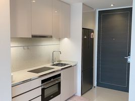 1 Bedroom Condo for sale at The Bangkok Sathorn, Thung Wat Don