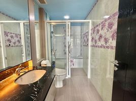 2 Bedroom Apartment for rent at Villa Sikhara, Khlong Tan Nuea