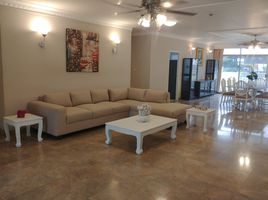 4 Schlafzimmer Appartement zu vermieten im Grand Ville House 2, Khlong Toei Nuea