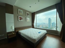 1 Bedroom Condo for rent at Menam Residences, Wat Phraya Krai