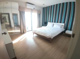3 Bedroom Condo for rent at Renova Residence Chidlom, Lumphini, Pathum Wan