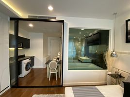 Studio Apartment for rent at The Address Chidlom, Lumphini, Pathum Wan