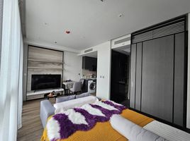 Studio Appartement zu verkaufen im Andromeda Condominium, Nong Prue