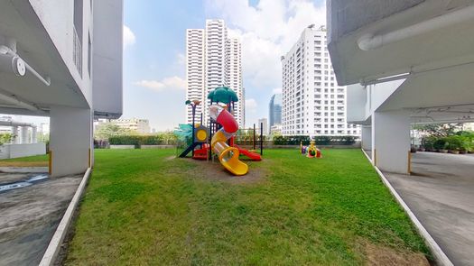 รูปถ่าย 1 of the Outdoor Kids Zone at โฟร์วิงส์ แมนชั่น