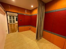 3 спален Таунхаус for rent in Tao Poon MRT, Bang Sue, Bang Sue