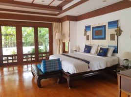 4 Schlafzimmer Villa zu verkaufen im Sirinthara, Rawai