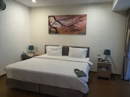 1 спален Кондо в аренду в The Suites Apartment Patong, Патонг