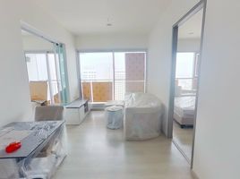 2 Bedroom Apartment for sale at Life Ratchadapisek, Huai Khwang, Huai Khwang