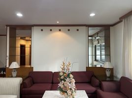 2 Bedroom Apartment for rent at Castle Suites, Thung Mahamek