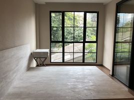 1 спален Кондо на продажу в Na Vara Residence, Lumphini, Патхум Щан