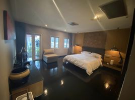 4 Bedroom Townhouse for sale at Villa 49, Khlong Tan Nuea