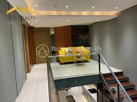 3 Bedroom Apartment for rent at 3Bedrooms Service Apartment In Tonle Basac, Tuol Svay Prey Ti Muoy, Chamkar Mon