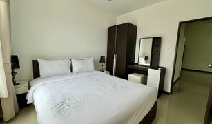 Karon, ဖူးခက် Chic Condo တွင် 2 အိပ်ခန်းများ ကွန်ဒို ရောင်းရန်အတွက်