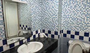 Studio Condo for sale in Thung Mahamek, Bangkok Lumpini Place Suanplu-Sathorn
