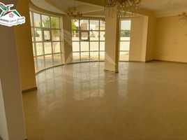 8 Schlafzimmer Villa zu verkaufen im Shaab Al Askar, Zakher, Al Ain