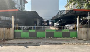 Thung Song Hong, ဘန်ကောက် တွင် N/A မြေ ရောင်းရန်အတွက်