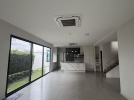 4 Bedroom House for rent at MANTANA Bangna km 15, Bang Chalong, Bang Phli, Samut Prakan