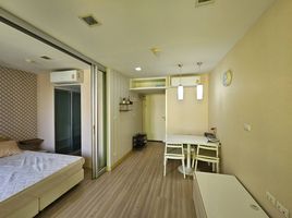 1 Schlafzimmer Wohnung zu verkaufen im The Colory Vivid, Huai Khwang