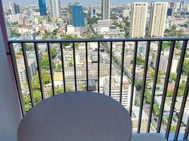 2 Bedroom Apartment for rent at XT Ekkamai, Khlong Tan Nuea