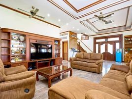 6 Bedroom Villa for sale in Bang Lamung, Pattaya, Bang Lamung