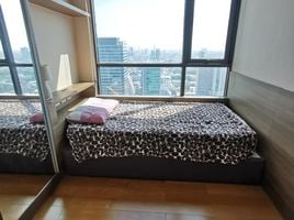 2 Bedroom Apartment for rent at The Address Sathorn, Si Lom