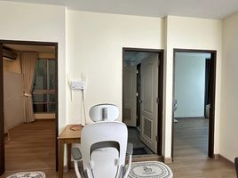 2 Schlafzimmer Wohnung zu vermieten im Sathorn House, Si Lom