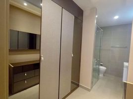 1 Schlafzimmer Wohnung zu vermieten im Noble Ploenchit, Lumphini, Pathum Wan