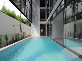 5 Schlafzimmer Villa zu verkaufen im Sarin Park, Wong Sawang, Bang Sue, Bangkok, Thailand