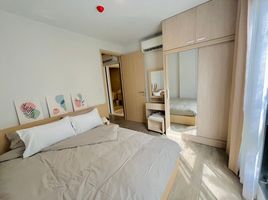 1 Schlafzimmer Wohnung zu vermieten im The Shade Condo Sathorn 1, Chong Nonsi