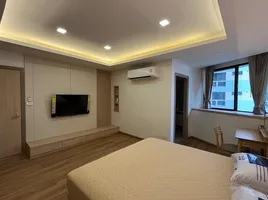 3 Bedroom Condo for rent at President Park Sukhumvit 24, Khlong Tan