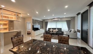Дом, 4 спальни на продажу в Khlong Phra Udom, Нонтабури Perfect Place Chaengwattana 2